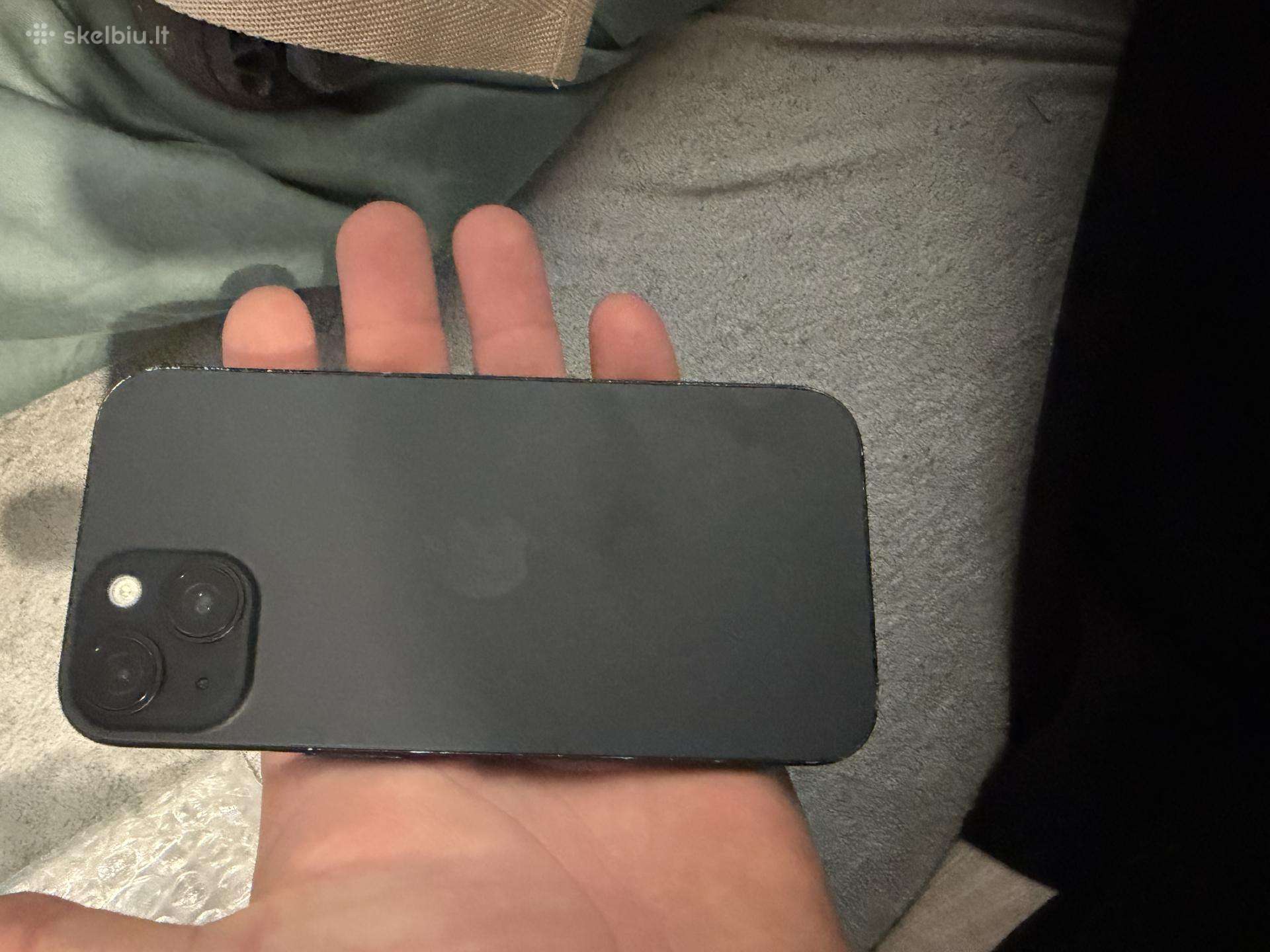 iPhone 15