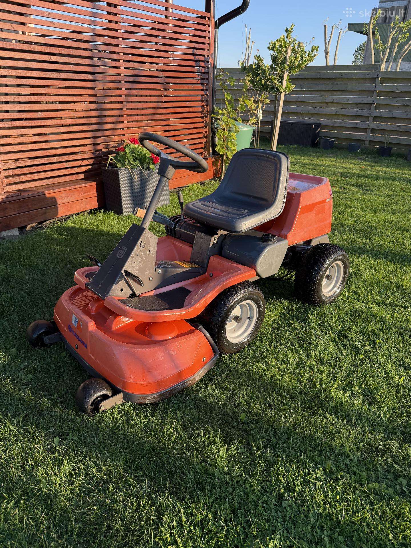 Husqvarna rider 11