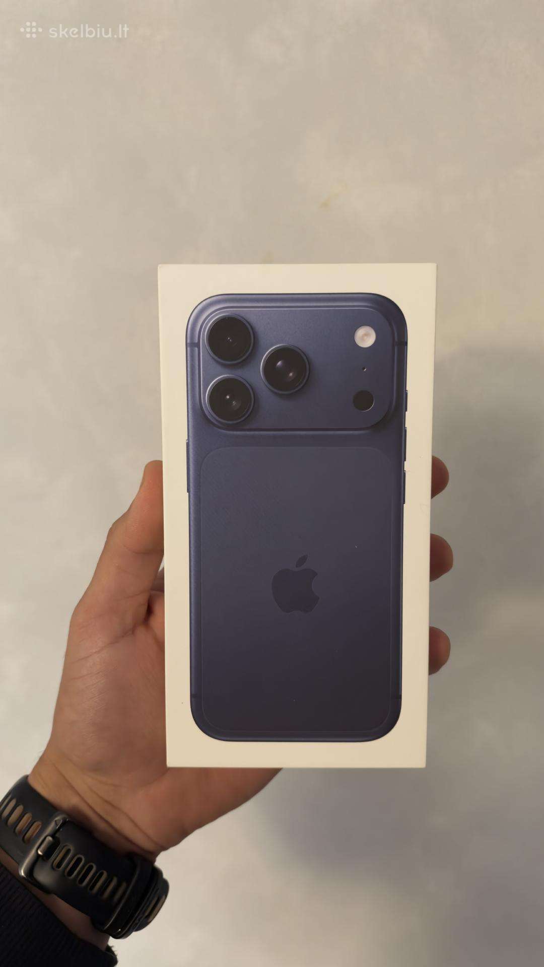 iPhone 17pro 256gb