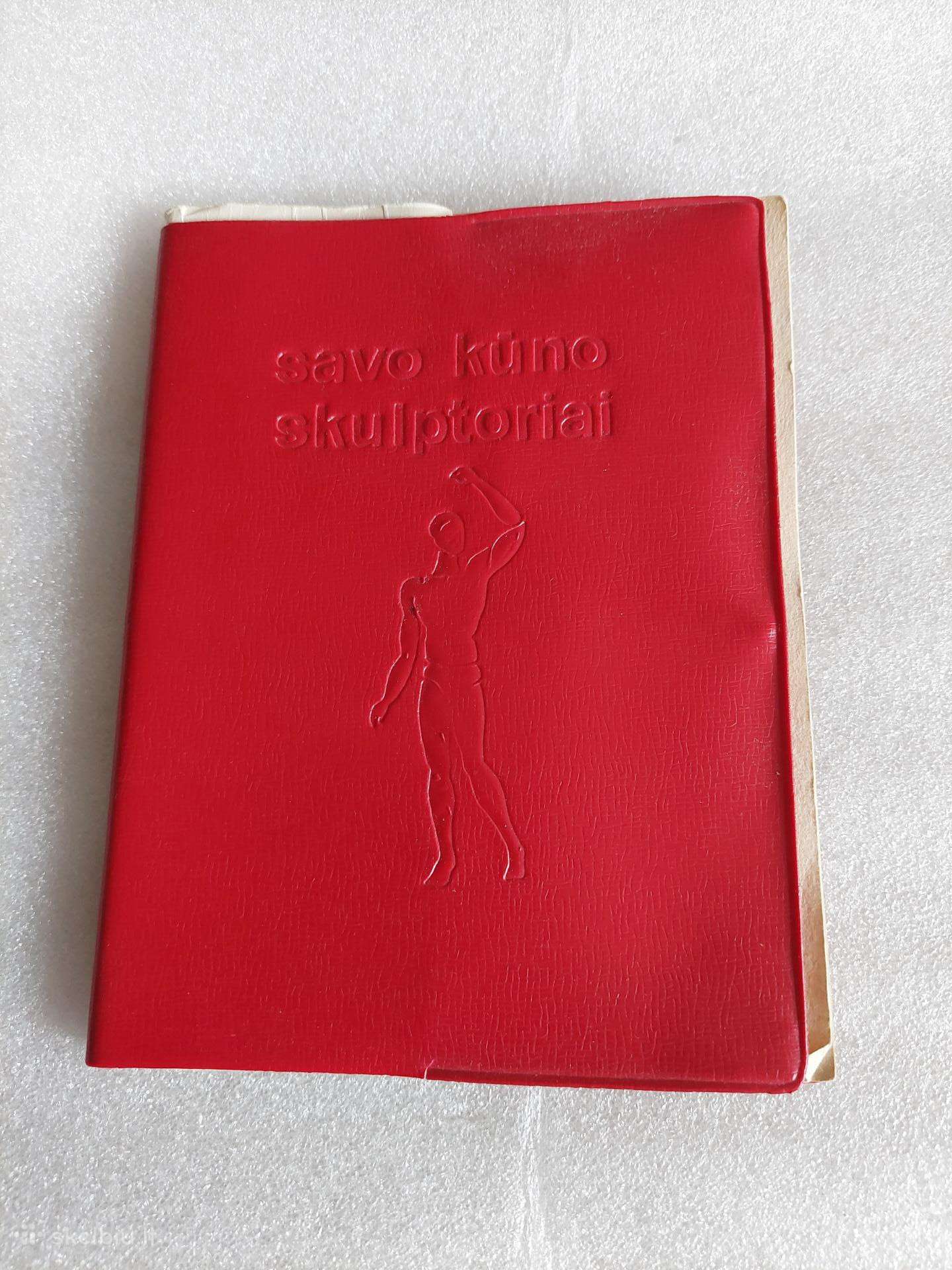 Savo kūno skulptoriai