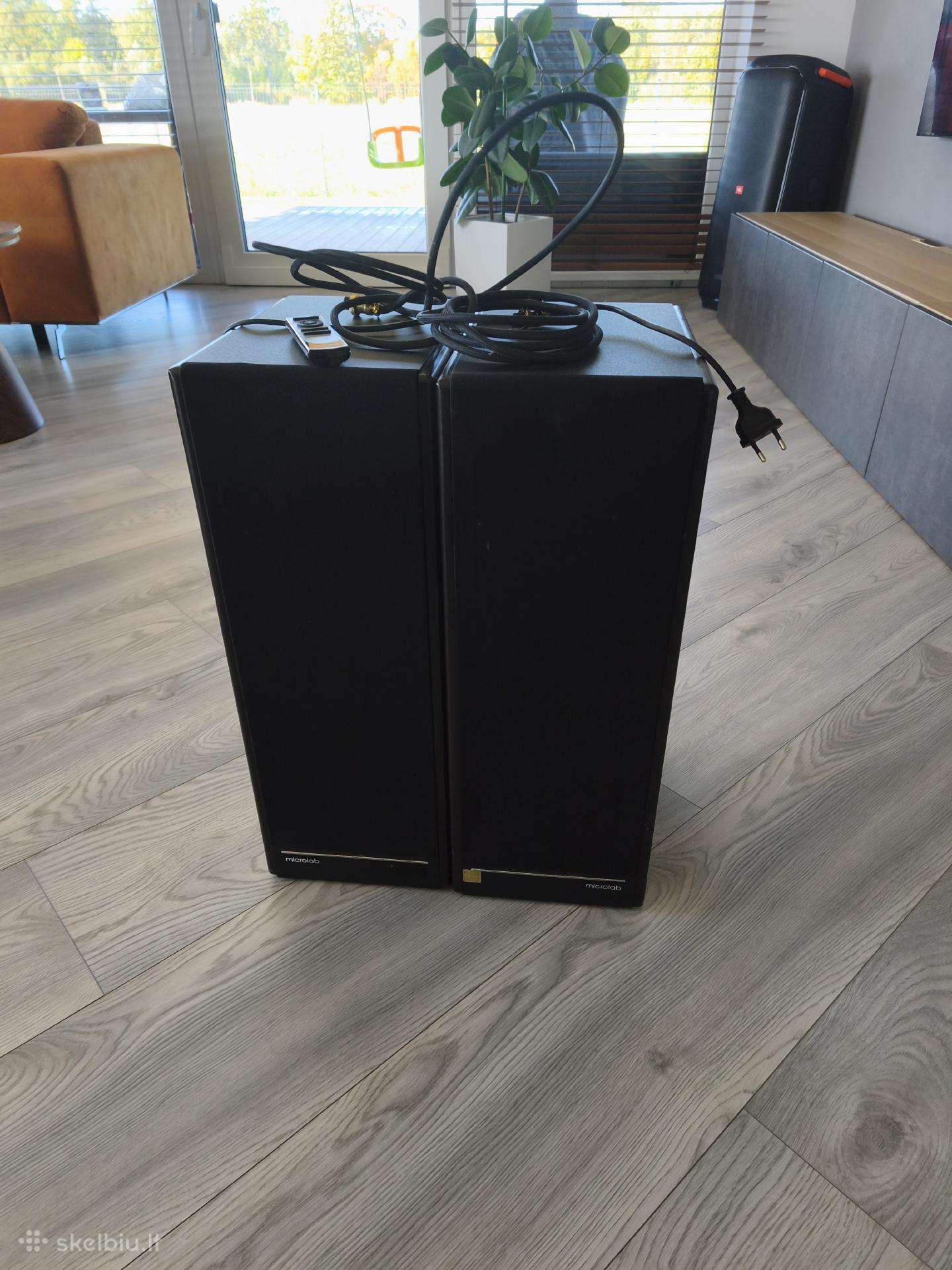 Microlab solo 9c