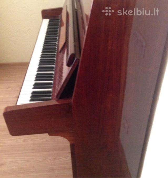 Pianinas Riga