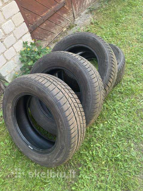 4vnt. Barum 215/60/r16 M+s 8mm
