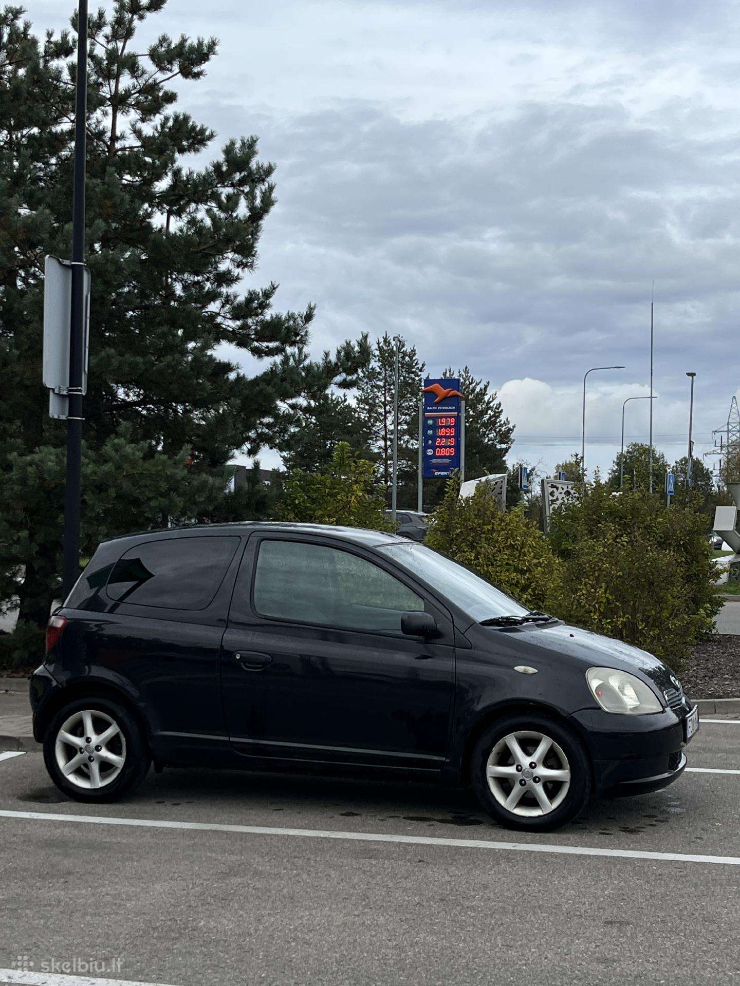 Toyota Yaris 2003