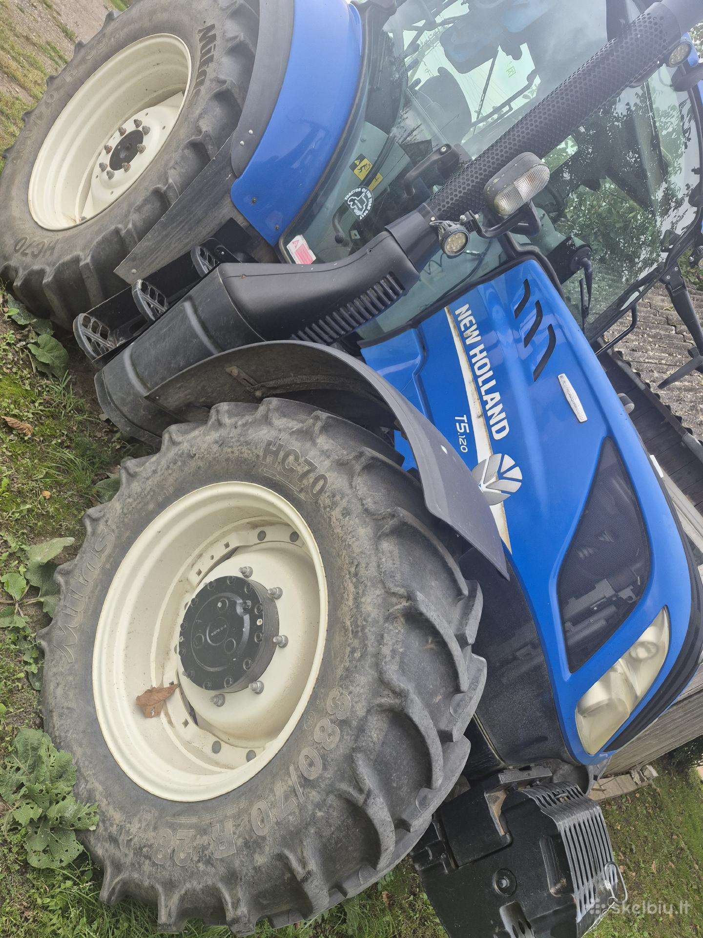 Parduodu traktorių 125ag