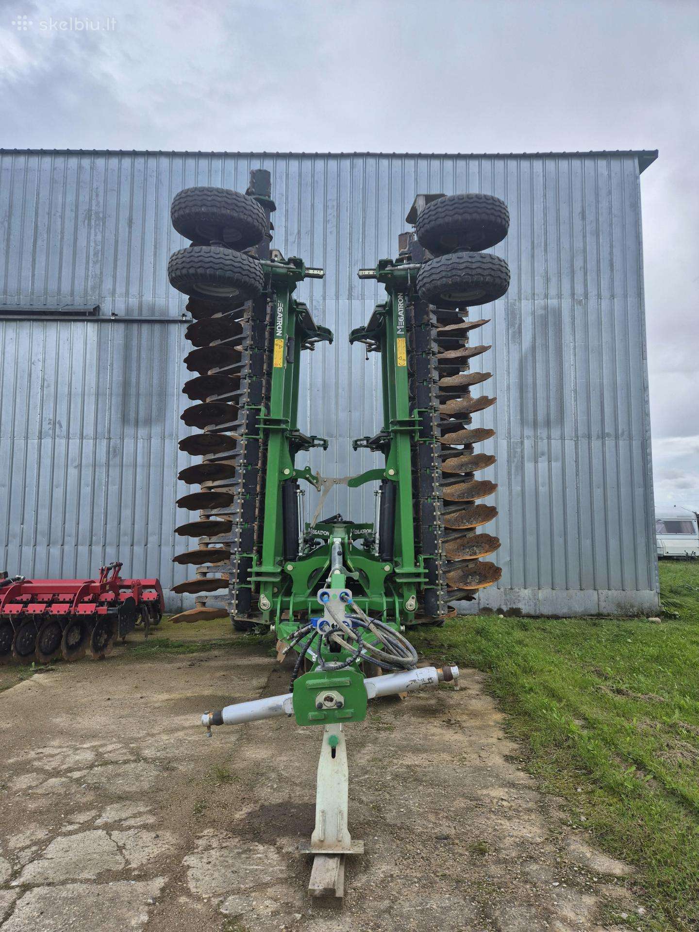 TOLMET Megatron 800, скребки, скрубберы