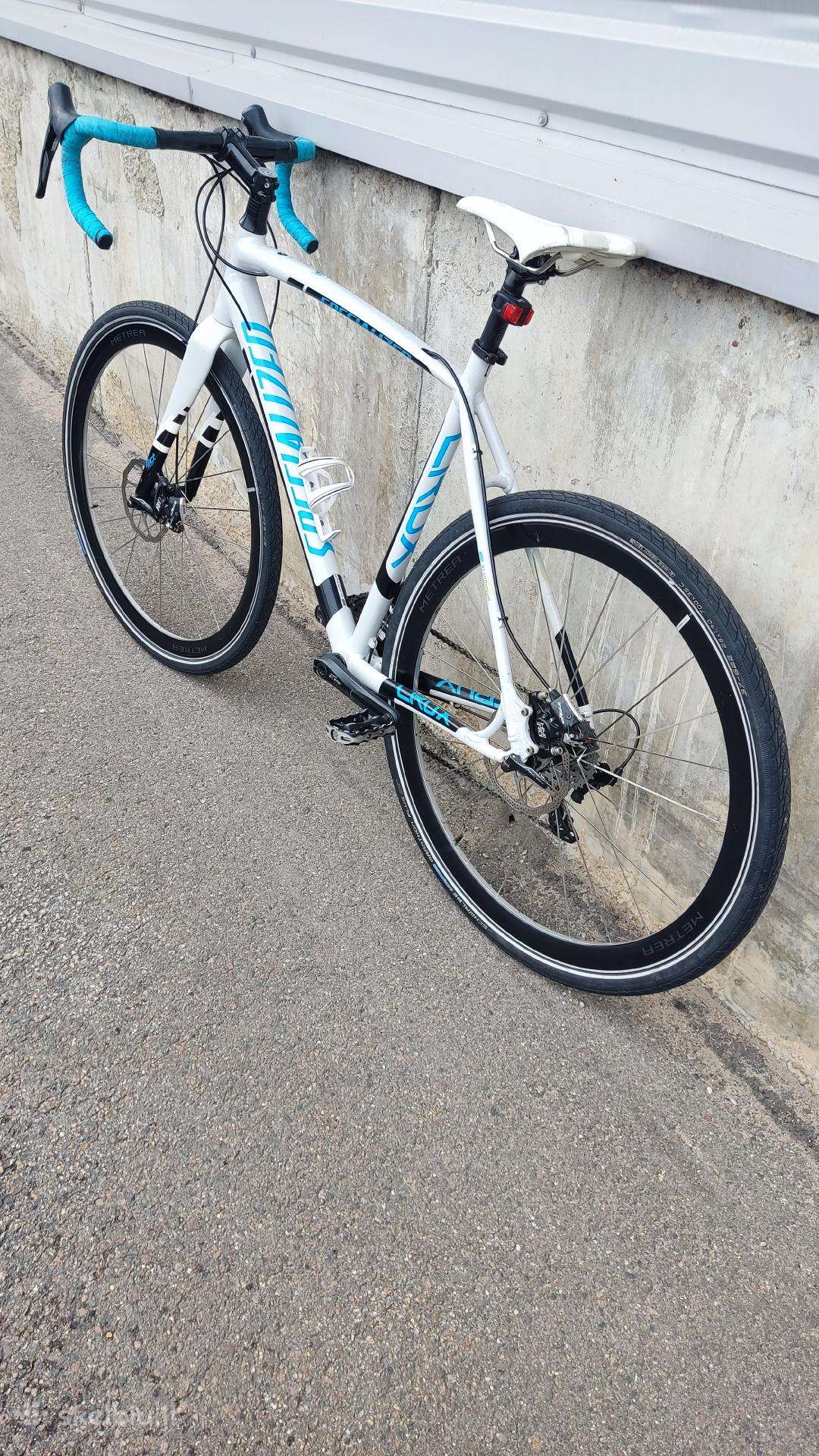 Другое велосипед Specialized 28″