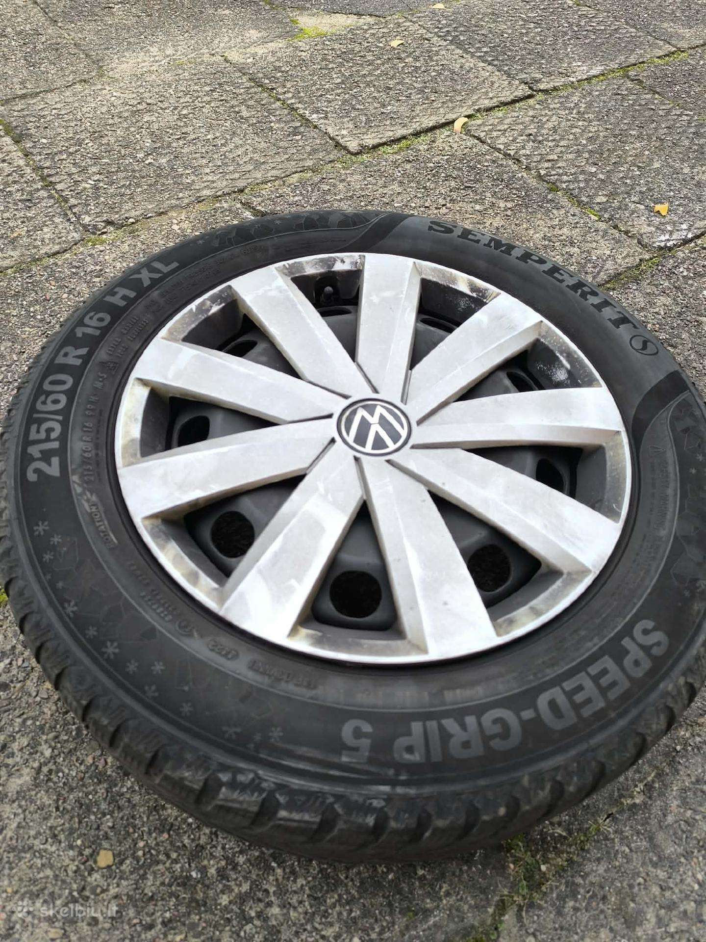 VW Passat R16 ratlankiai su žieminėmis padangomis