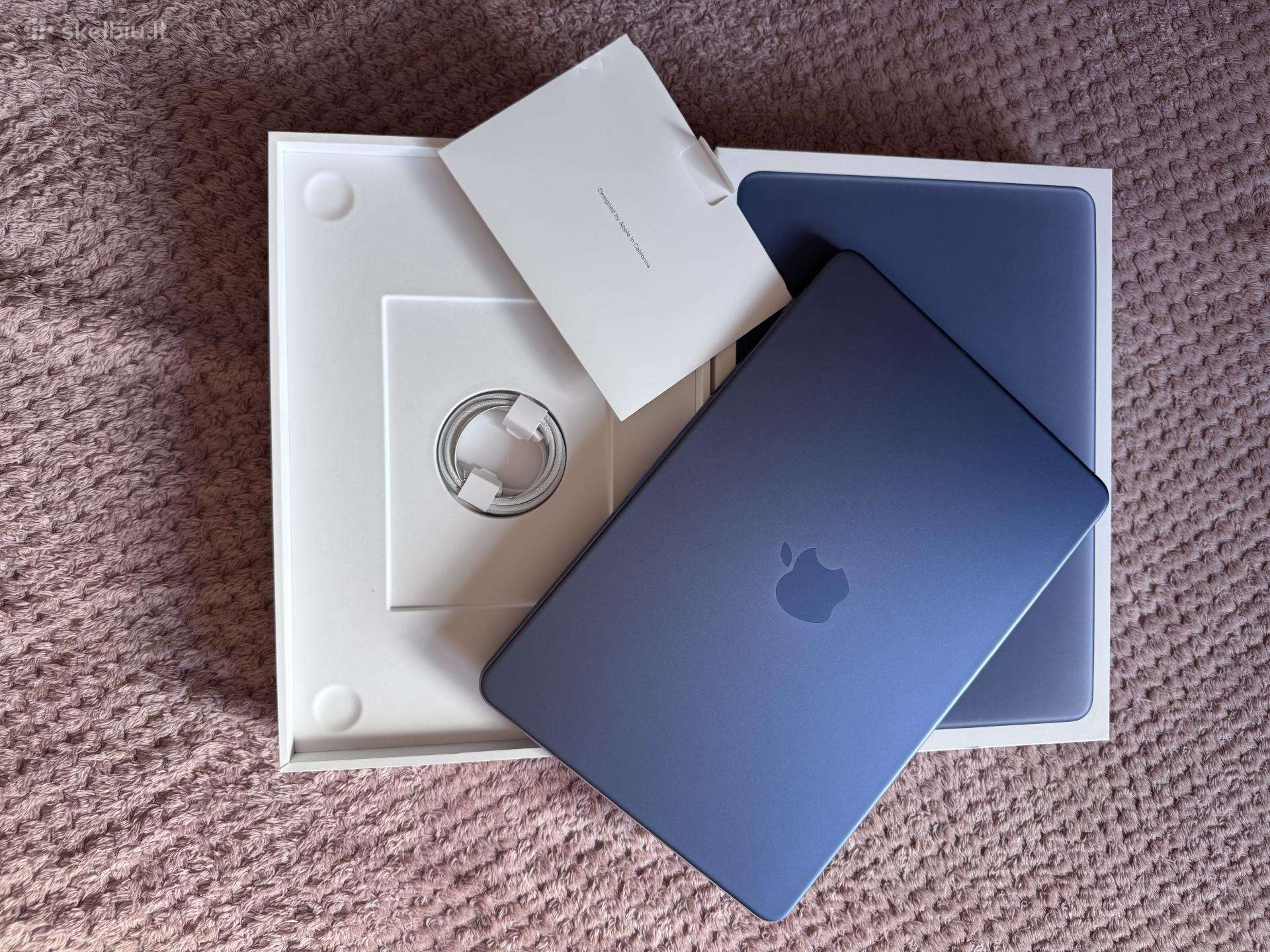 MacBook Neo Indigo 512gb