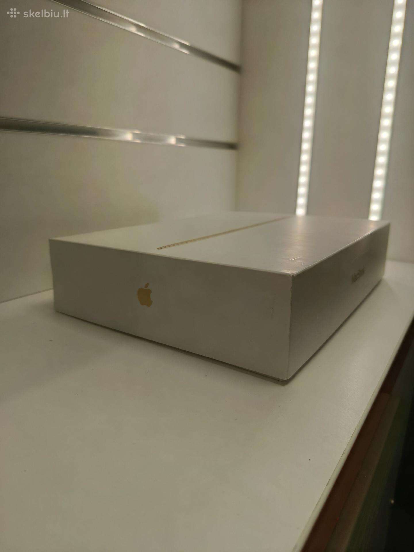 MacBook A1534