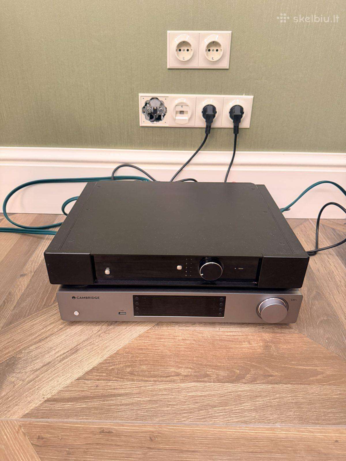 Rega Elex-r integrotas stiprintuvas