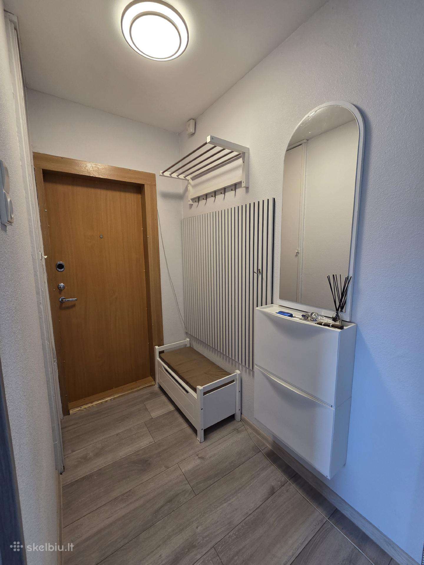 Išnuomojamas 2 kambariu butas Žardininku g.