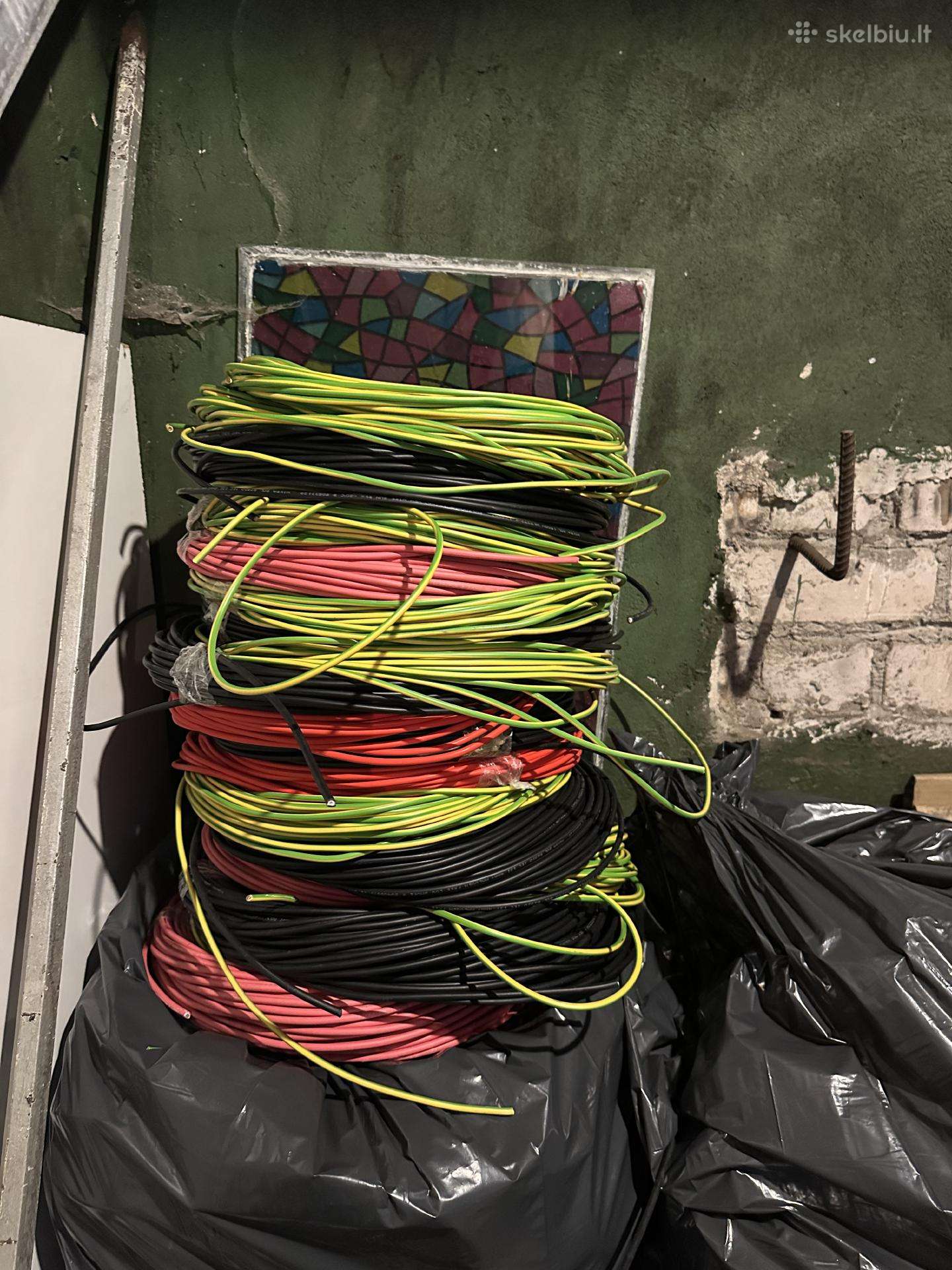 Dc kabelis, saules elektriniu konstrukcija