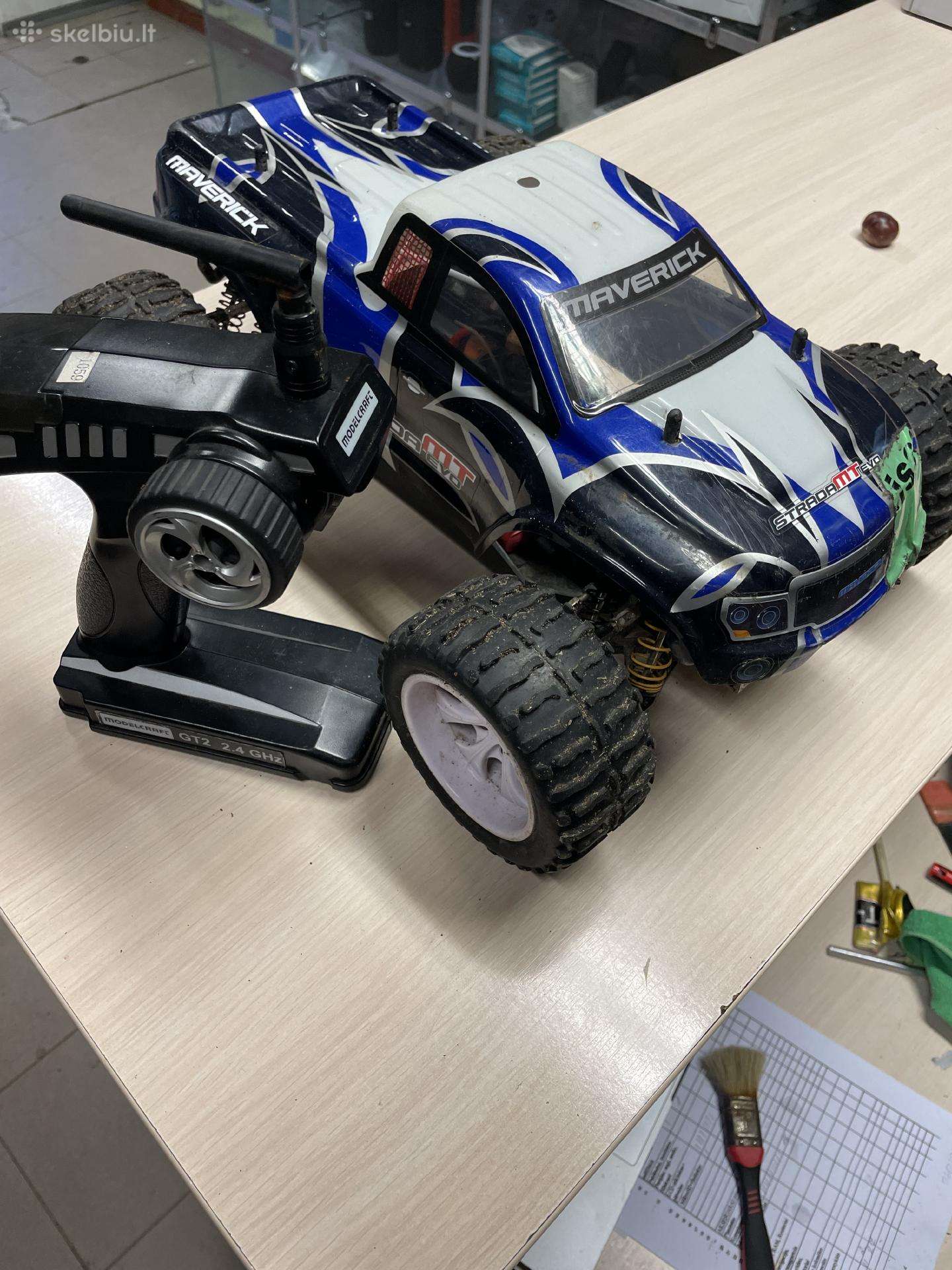 RC mašinėlė 1:10 Maverick