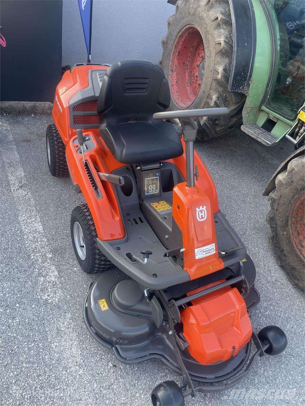Sodo traktoriukas Husqvarna rider r214 tc