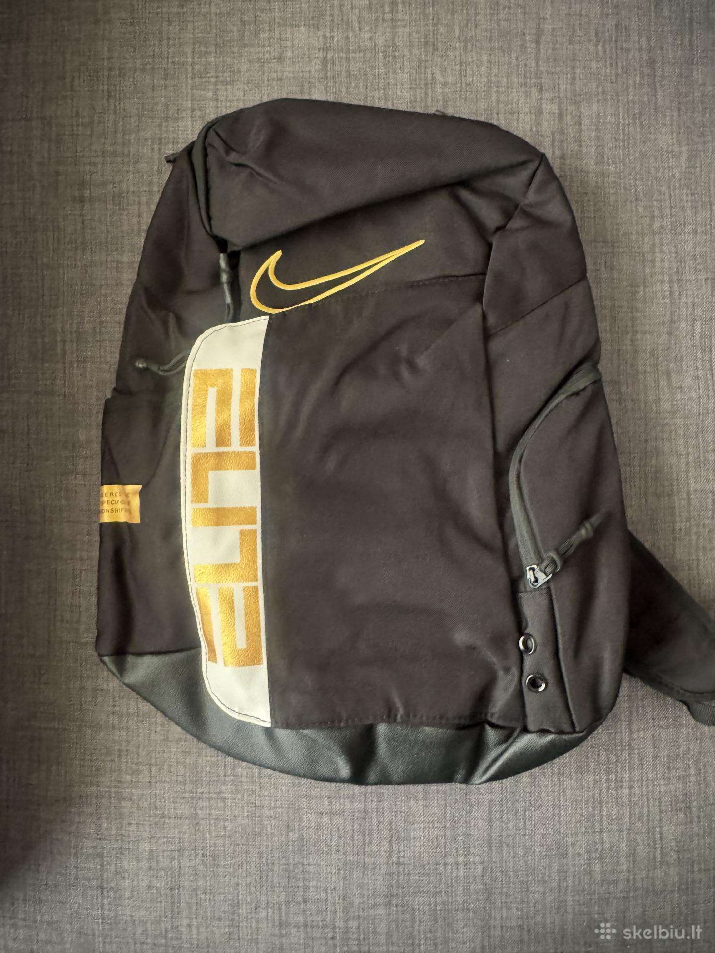 Nike elite