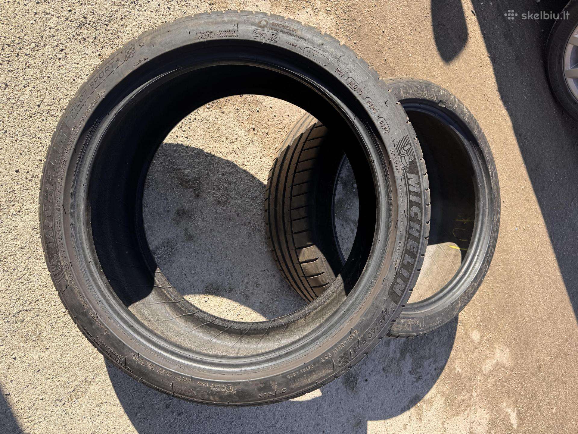 Michelin Pilot Sport 4