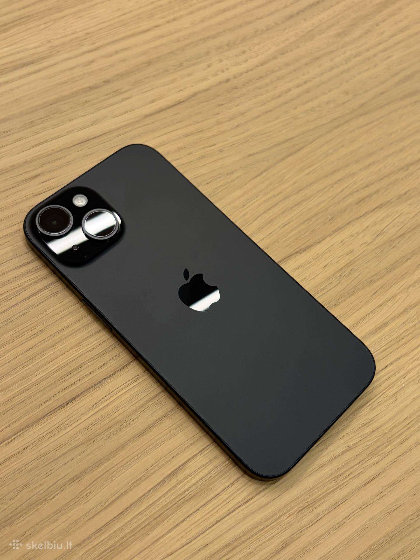 iPhone 15 Black