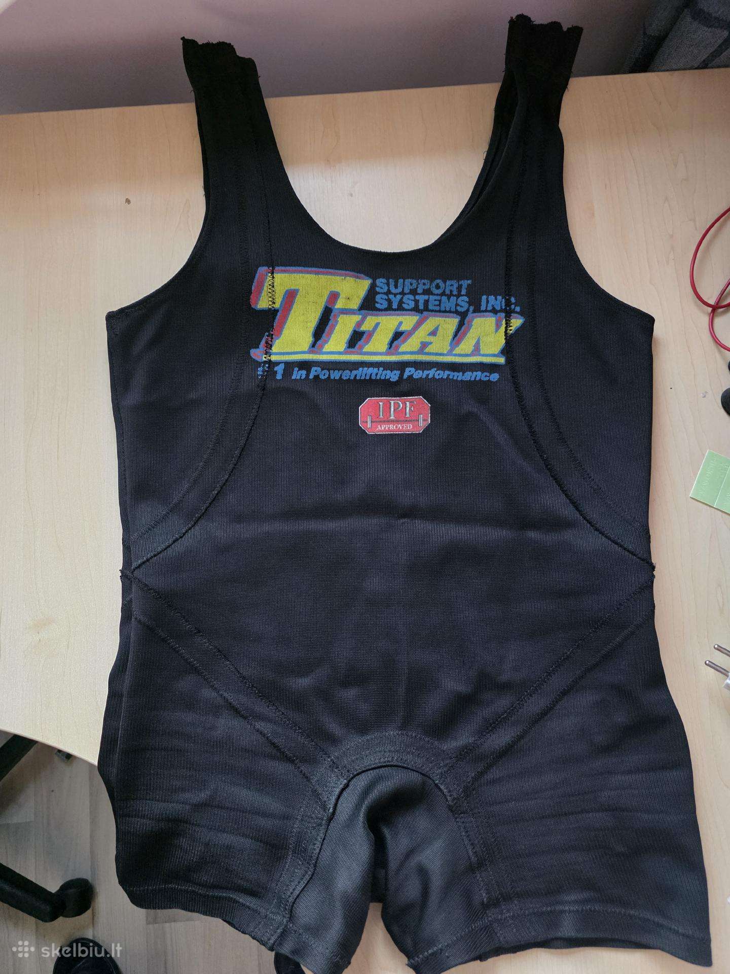 Titan powerlifting triko