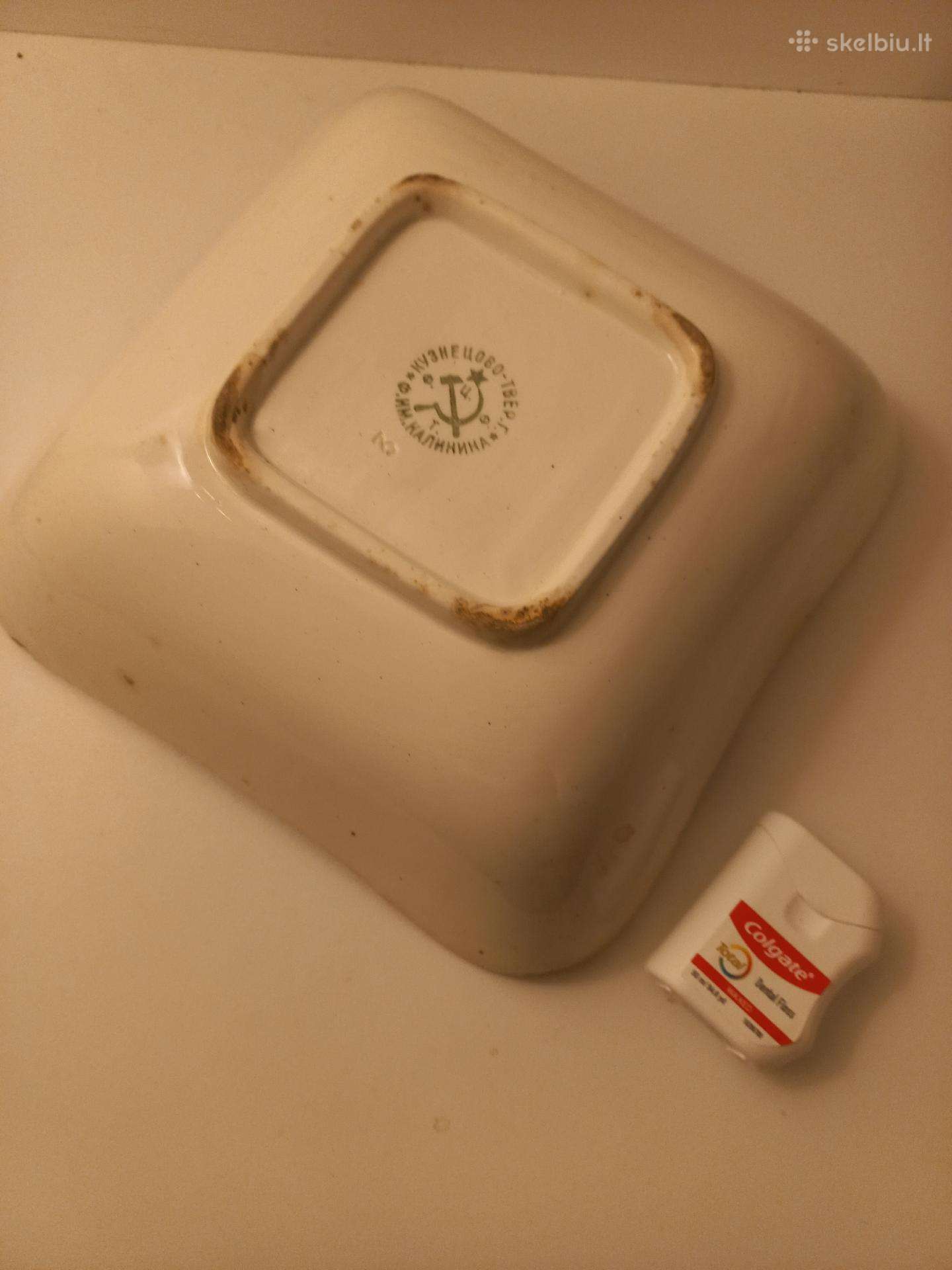 Antikvarine lekste