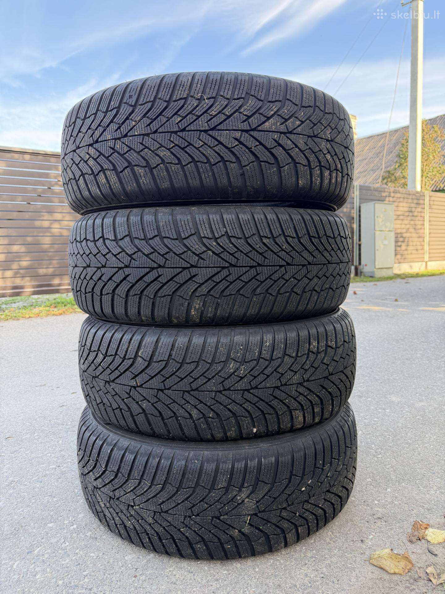 Žieminės padangos 225/55 R18 Kumho