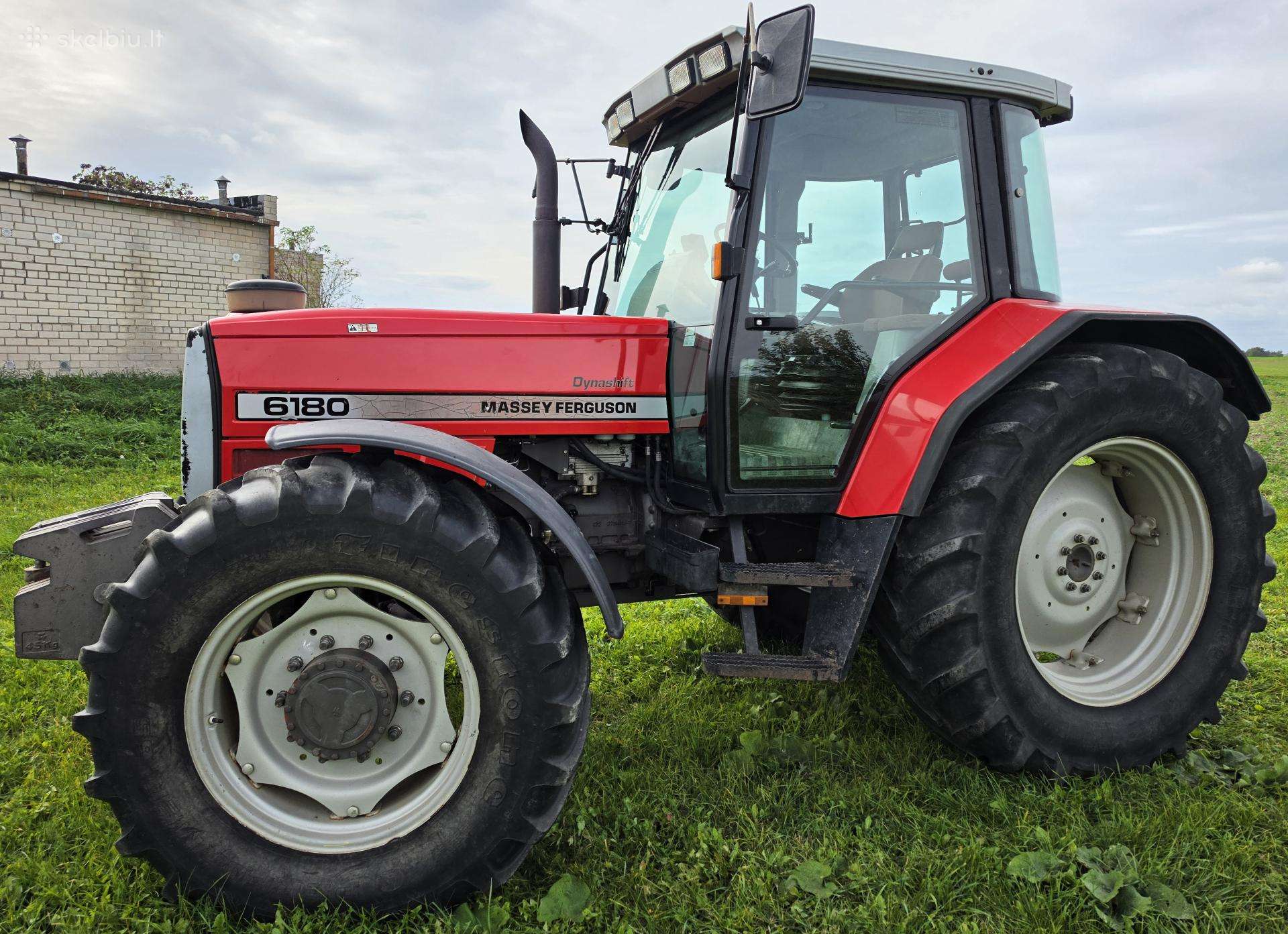 Massey Ferguson 6180