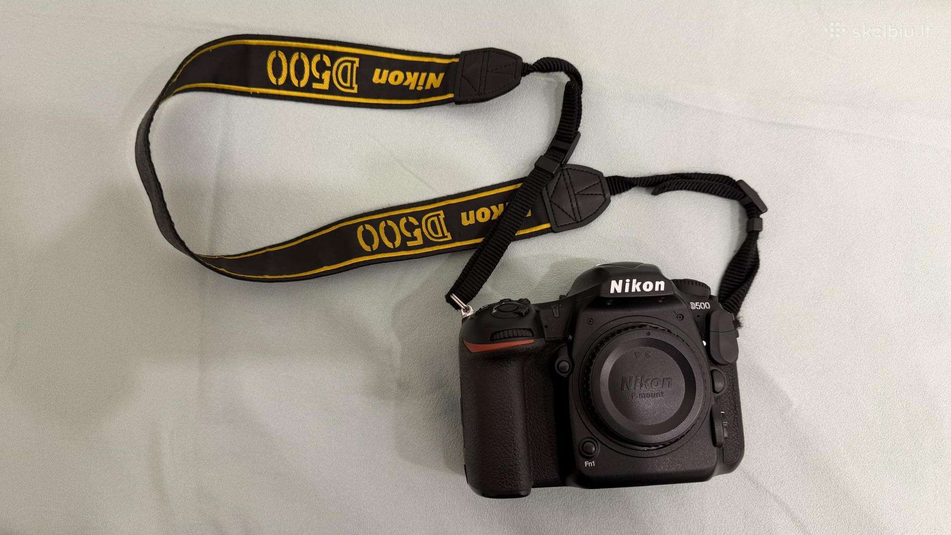 Nikon D500