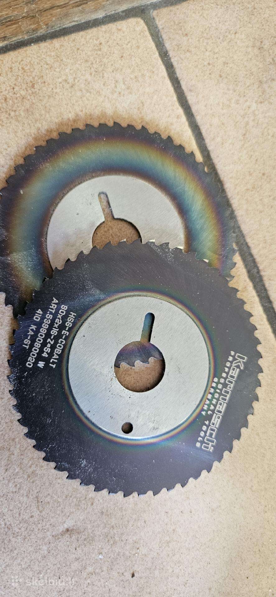 Peiliukai metalui
