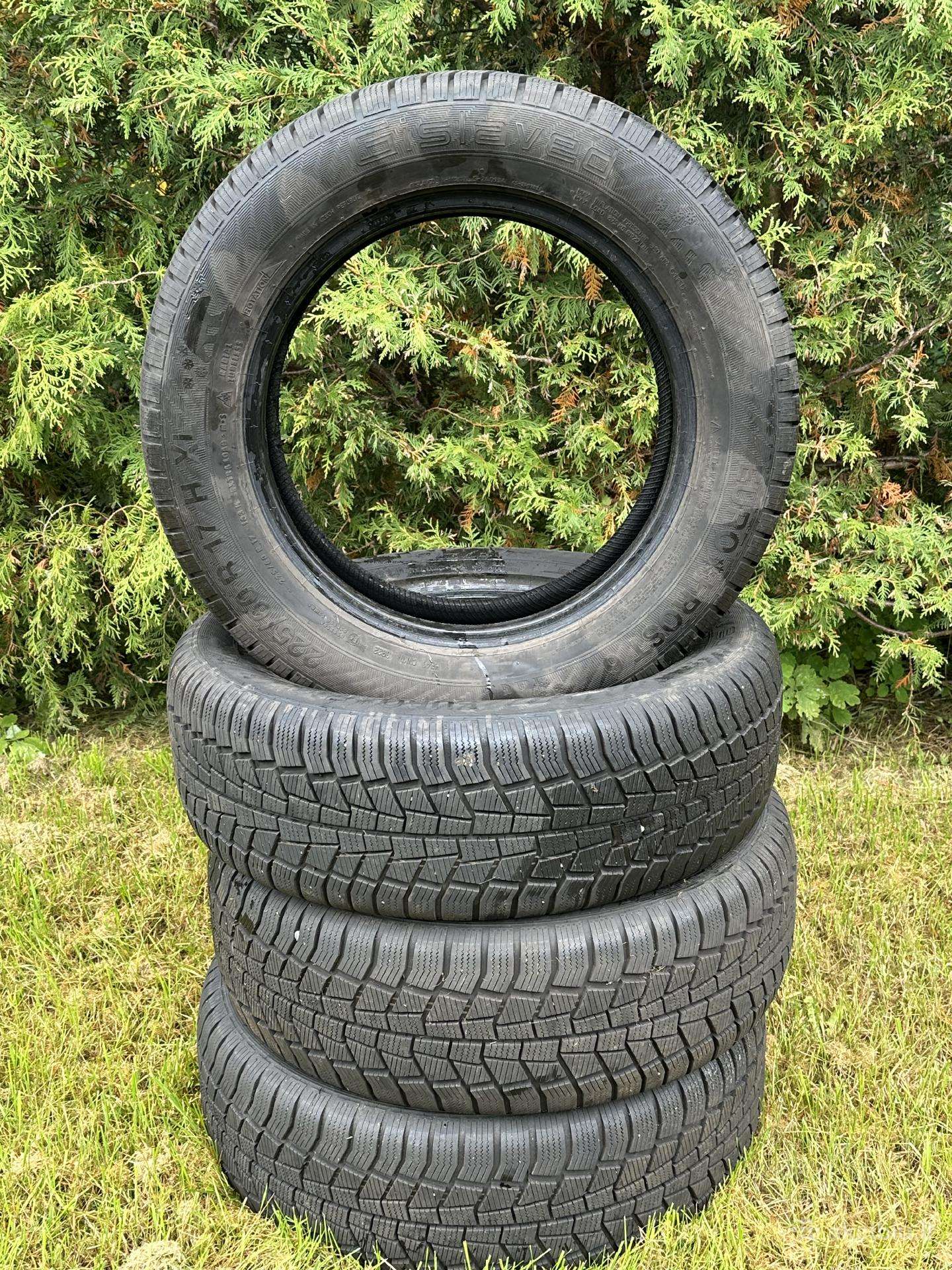 Žieminės padangos: 225/60 R17
