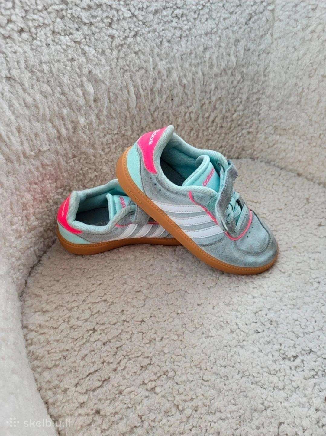 Adidas kedukai