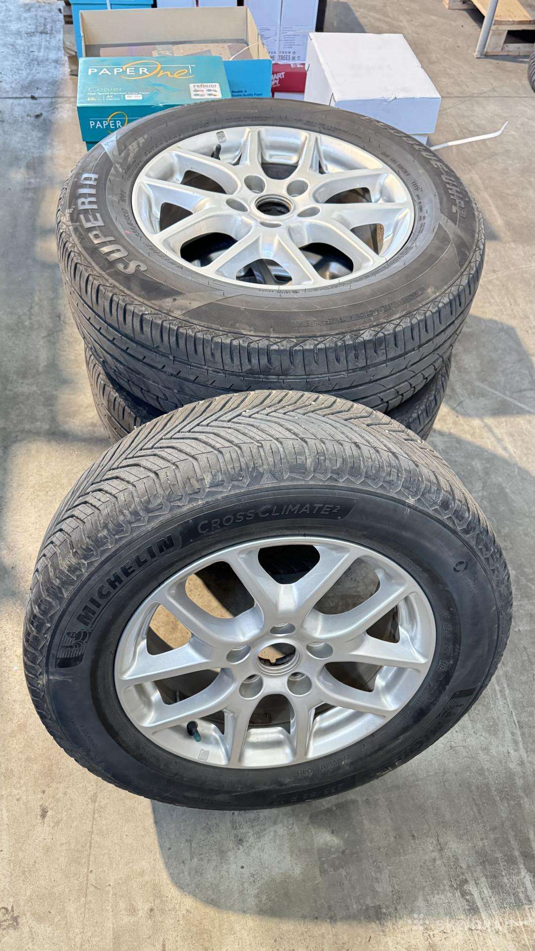 R17 Chrysler Pacifica 2021