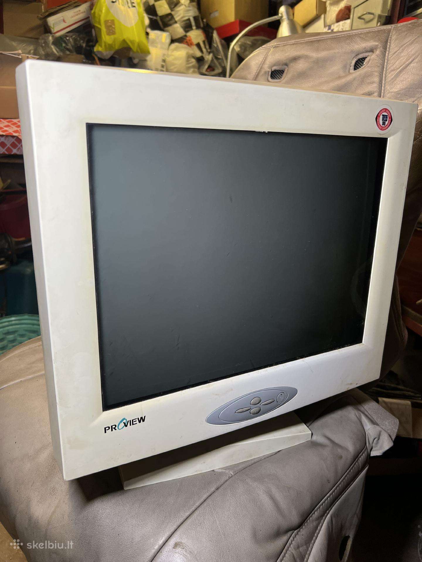 Crt monitorius.