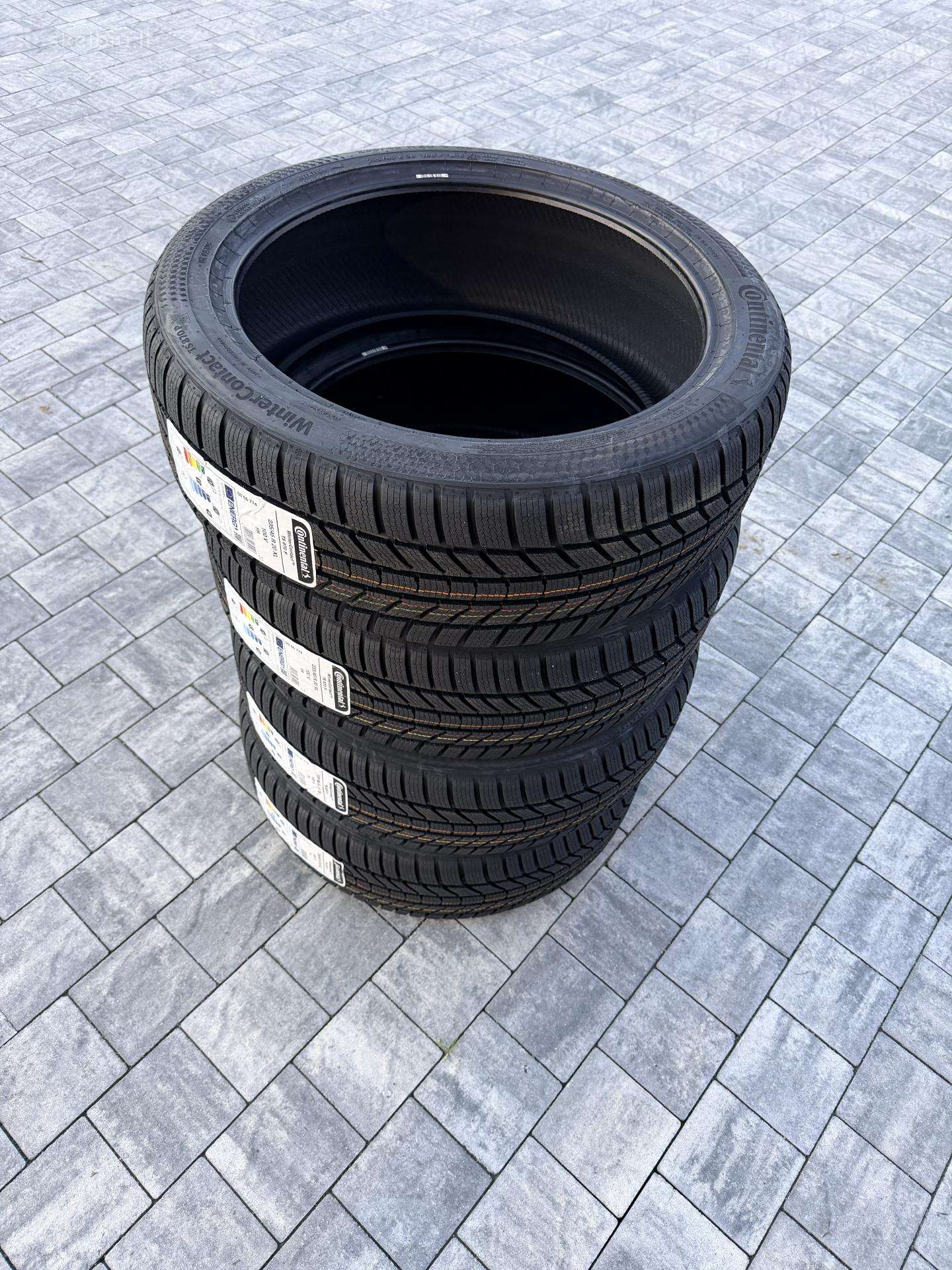 Continental, зимние 235/45 R20