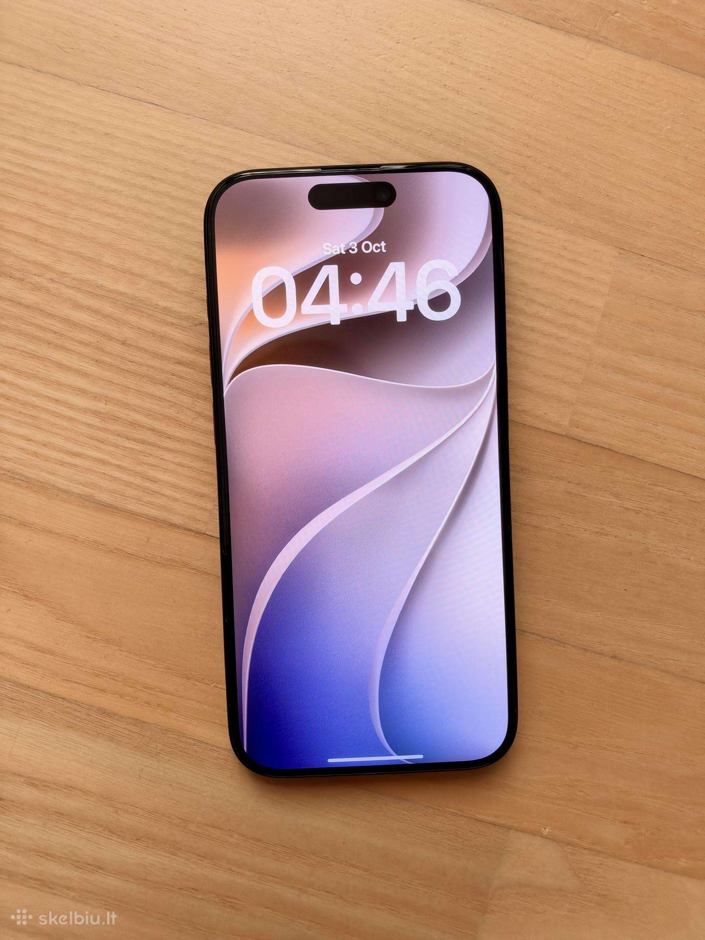 iPhone 15 pro 256gb