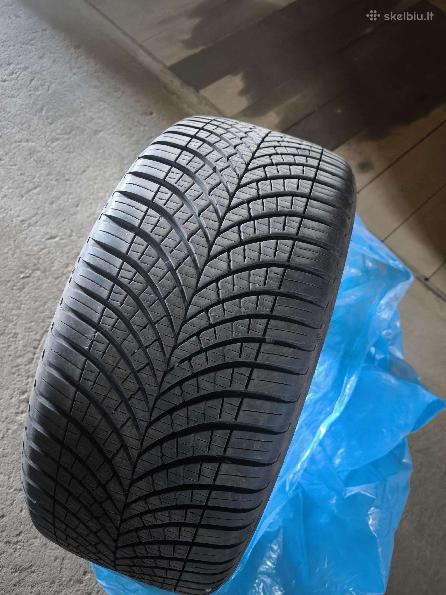 225/40 R18 naudotos Goodyear padangos