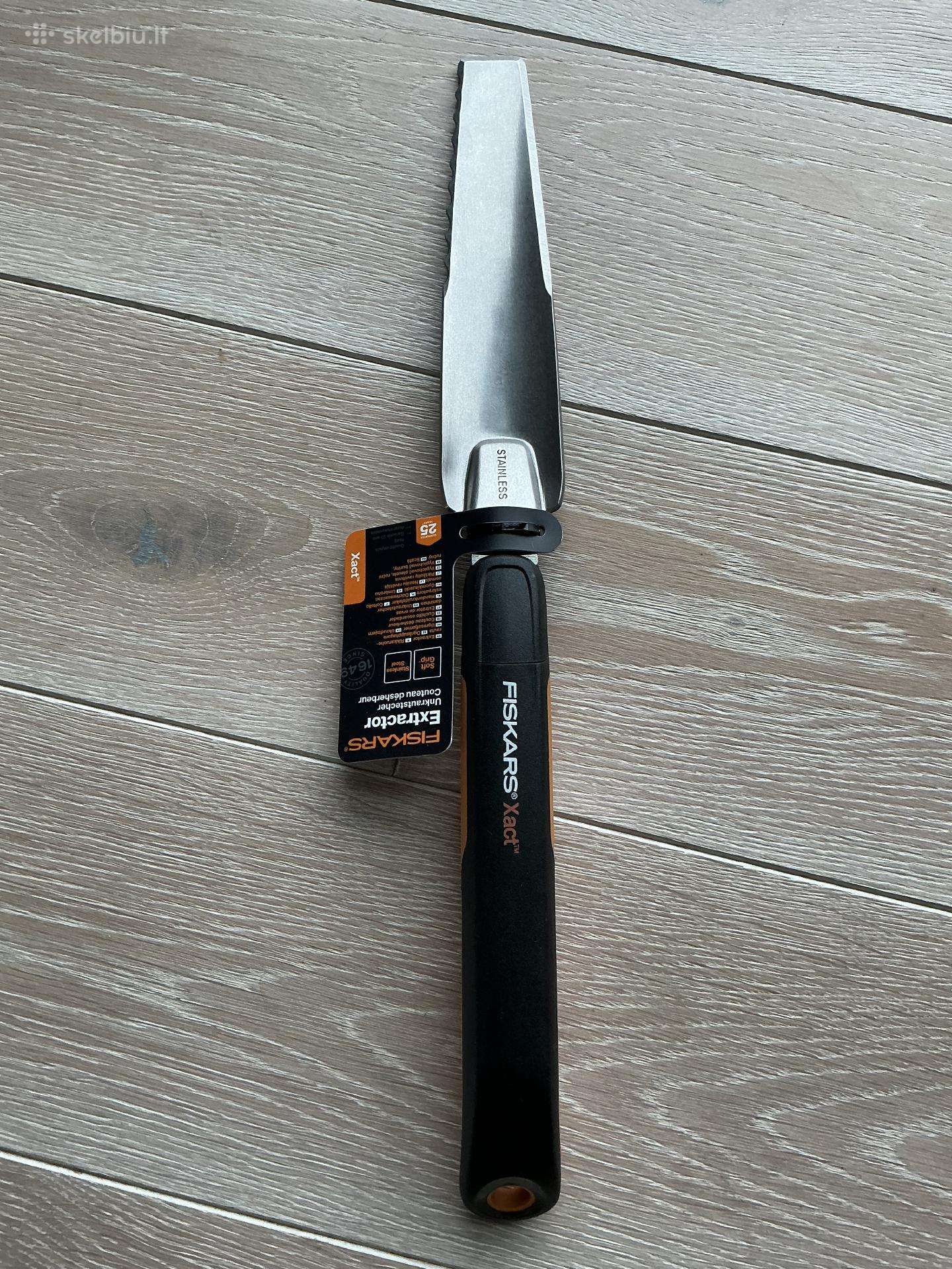 Piktžolių ravėtuvas Fiskars 40 cm