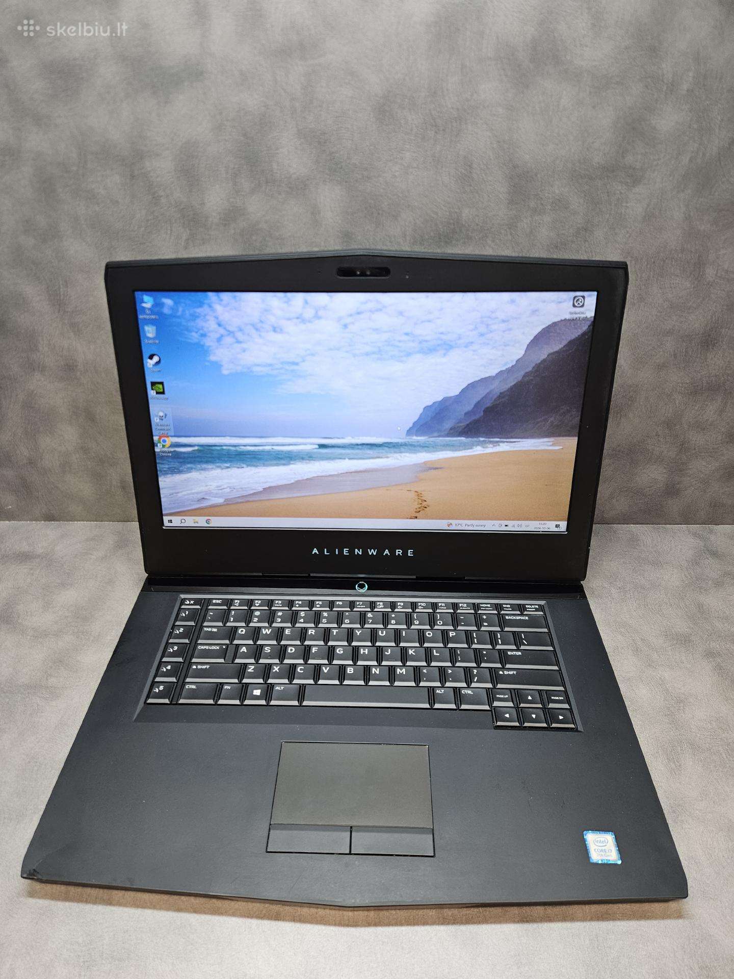 Alienware/gtx 1070 8 GB/16r/500ssd/i7-7700hq/15.6"