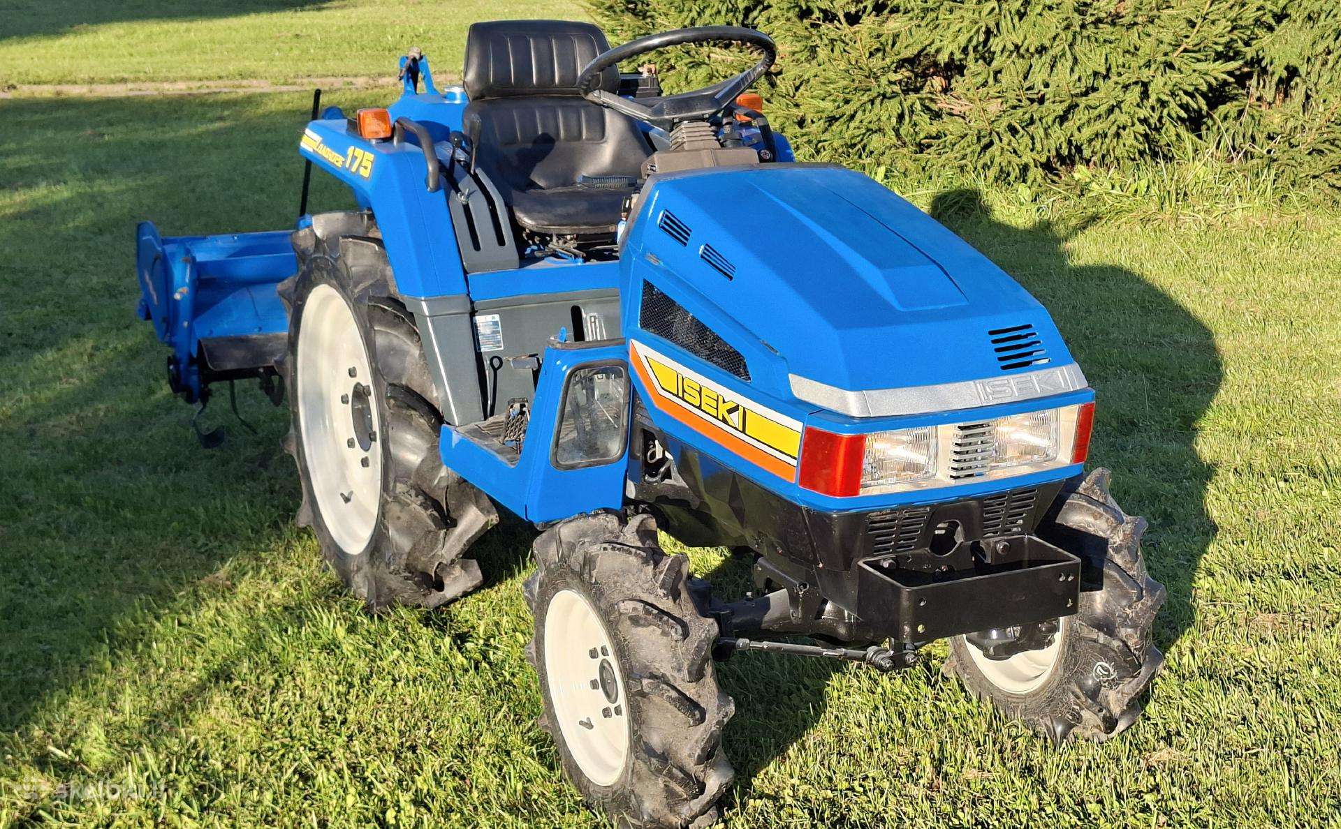 Japoniški Mini traktoriai Mitsubishi, Kubota.