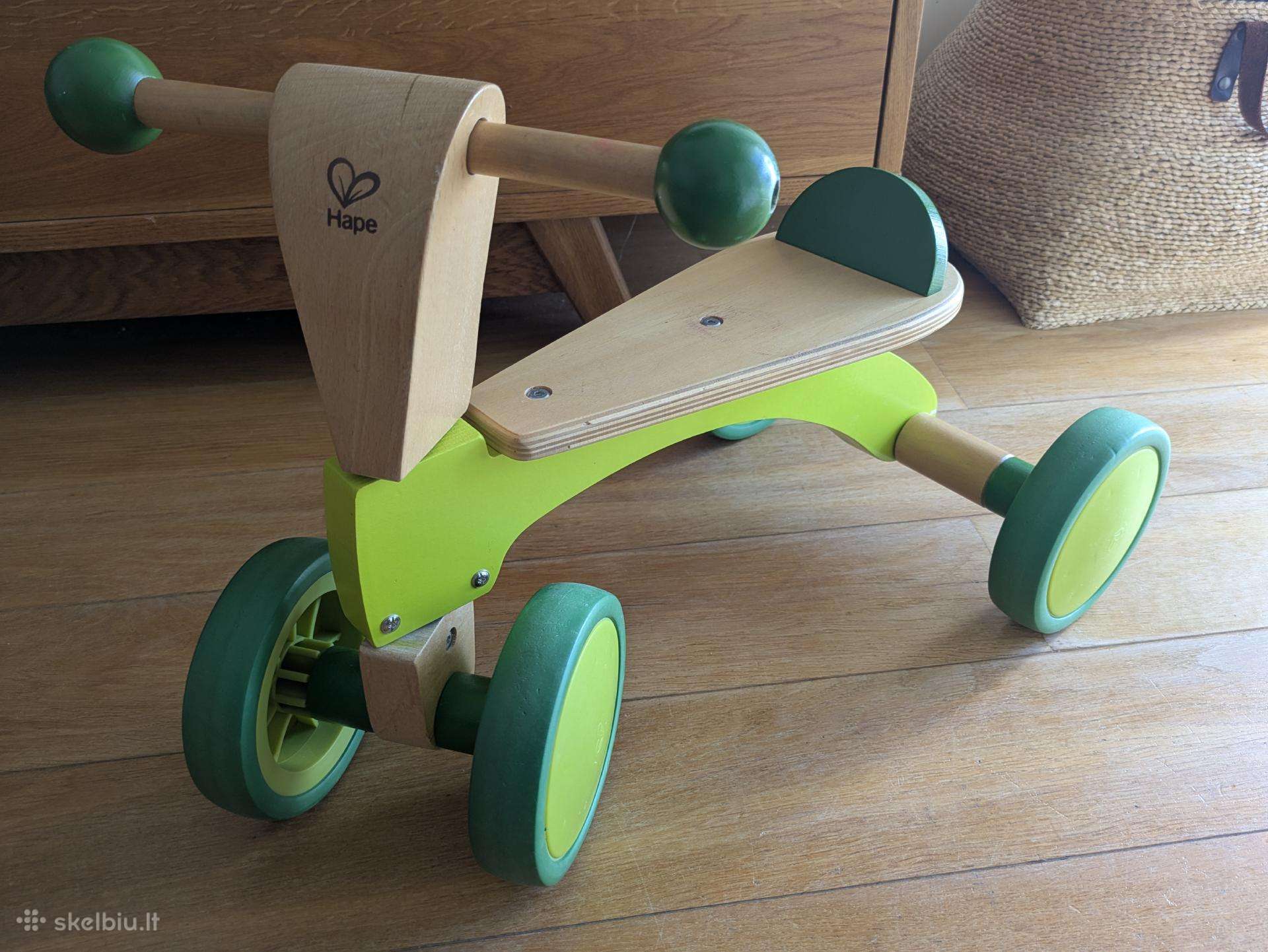 Hape medinis dviratukas