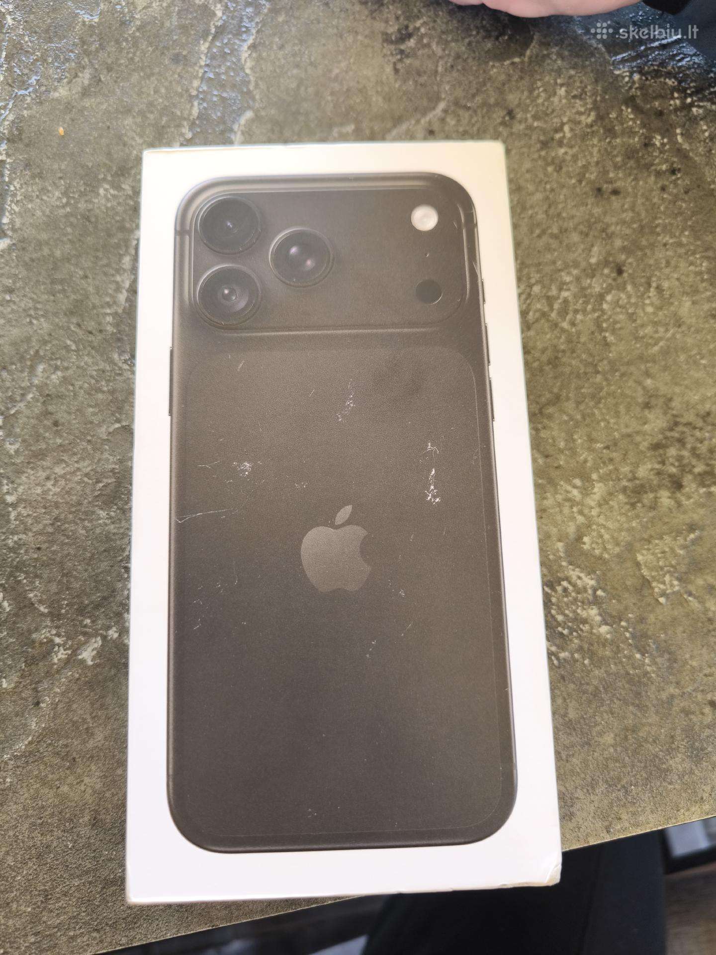 Parduodu iPhone 18pro max 2tb naujas.