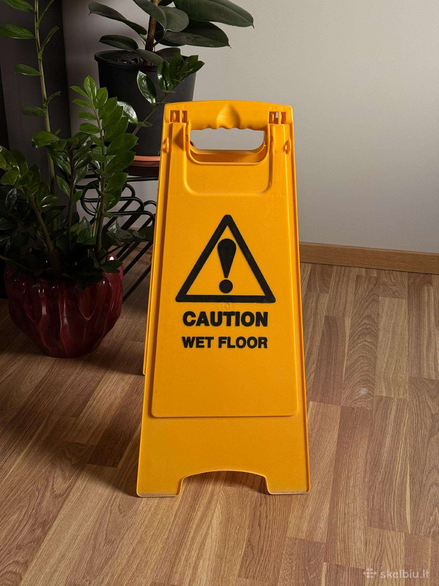 Įspėjamasis ženklas Slidžios grindys Caution
