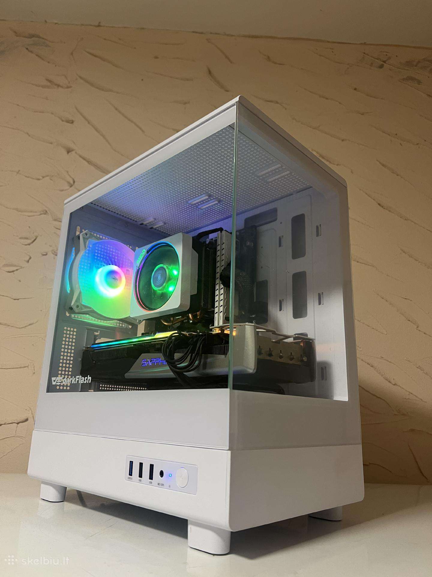 Baltas Žaidimų bei darbo pc rx5700xt r5 16ram
