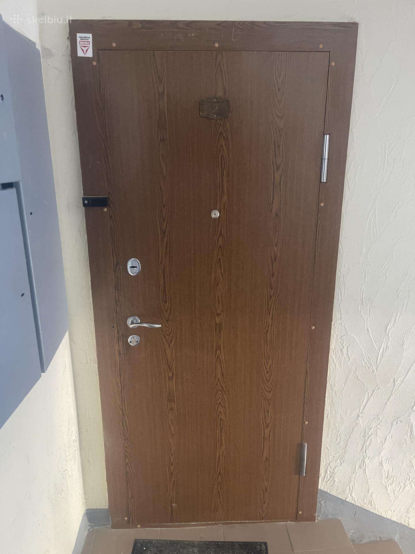 Šarvuotos buto durys 845x2060
