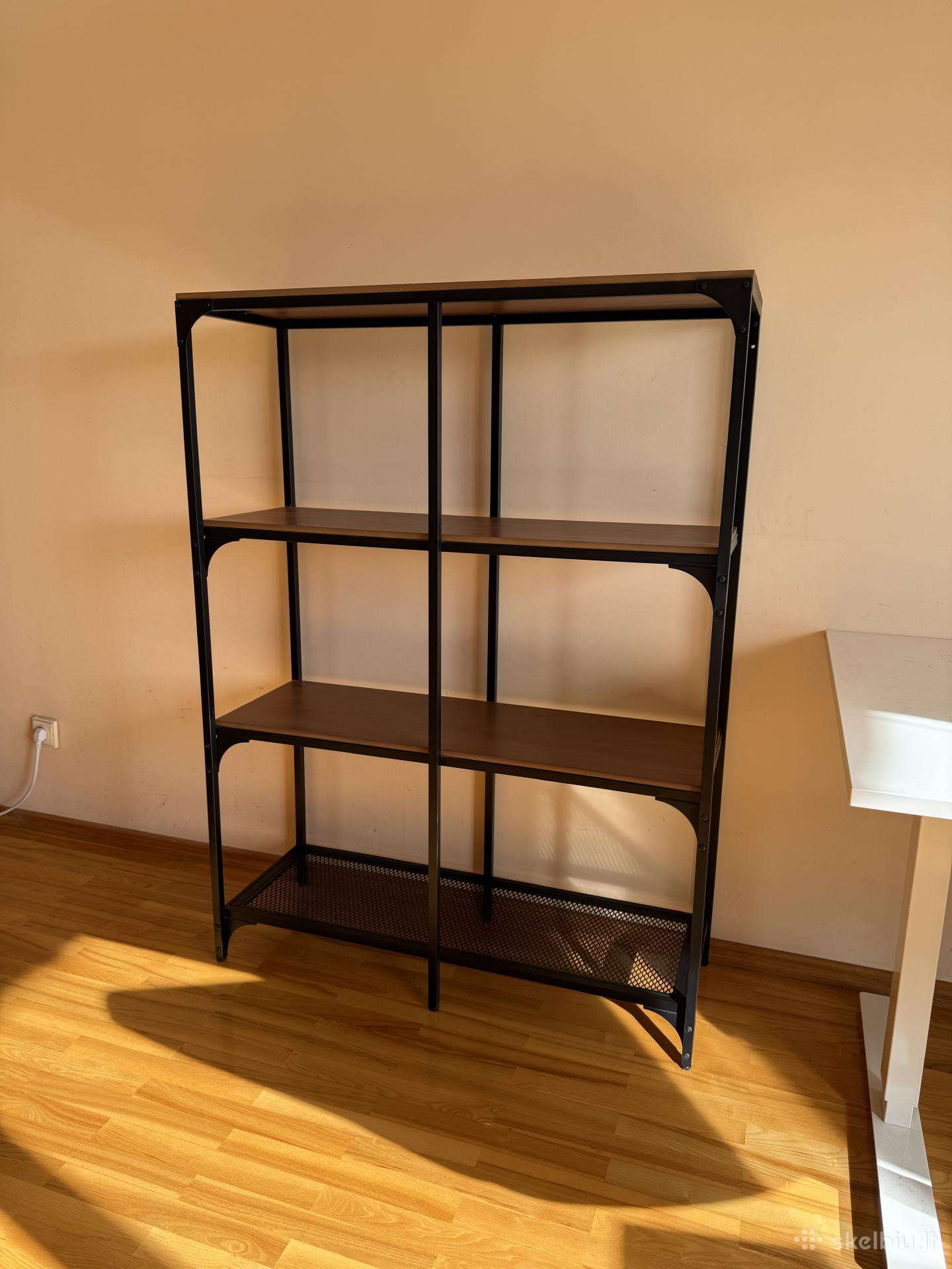 Ikea Fjällbo spintelė su lentynomis / lentyna
