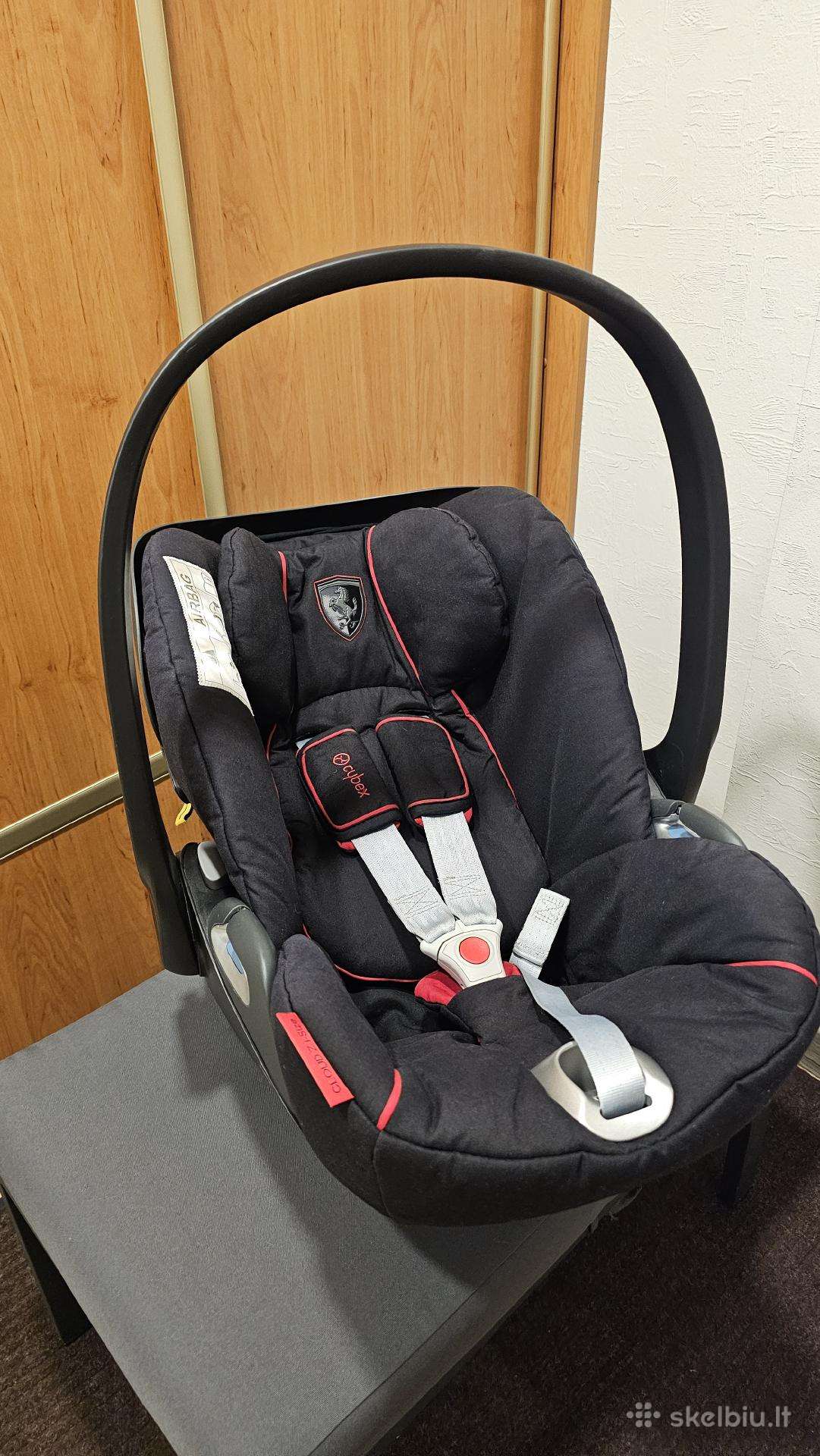 Cybex Platinum Scuderia Ferrari