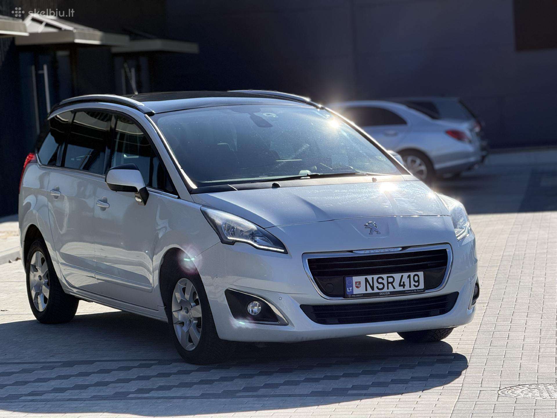 Peugeot 5008