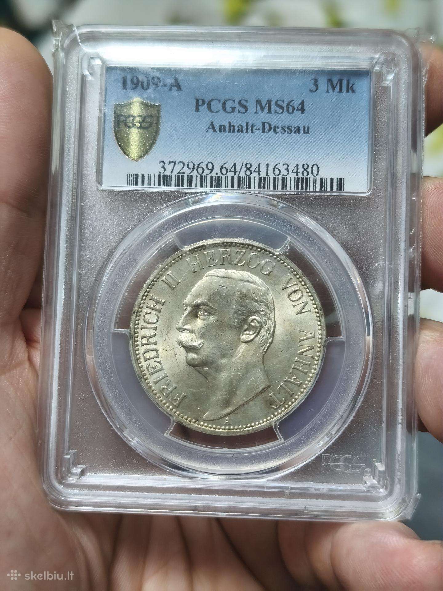 3 markės