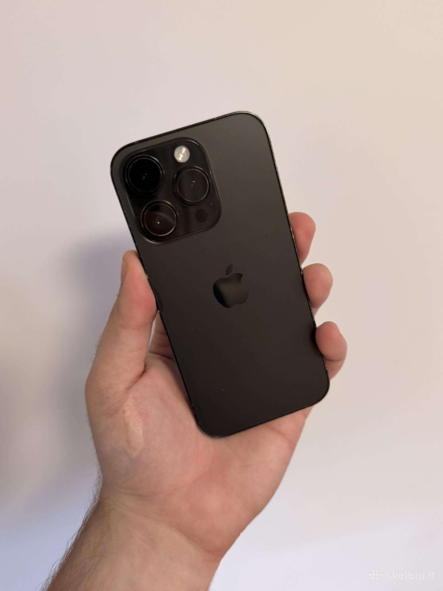 iPhone 14 Pro - 100% baterija