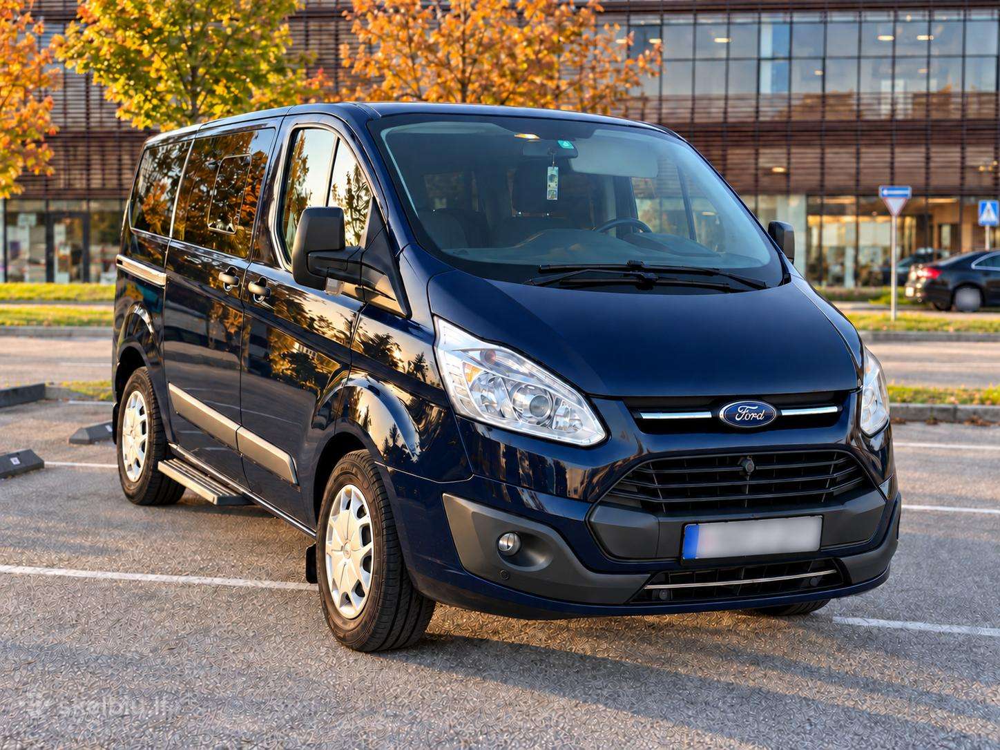 9 vietų mikroautobuso nuoma Klaipėdoje nuo 38 €