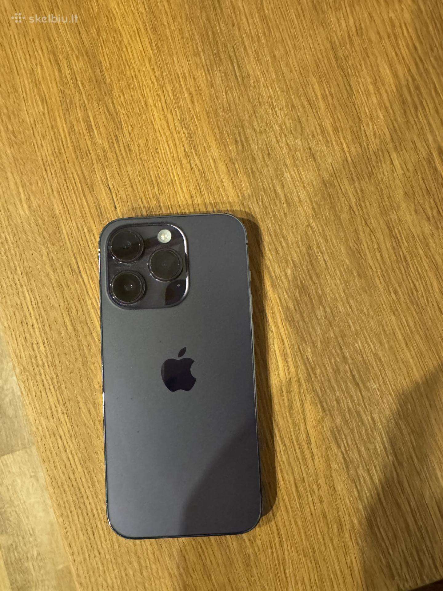 iPhone 14pro purple